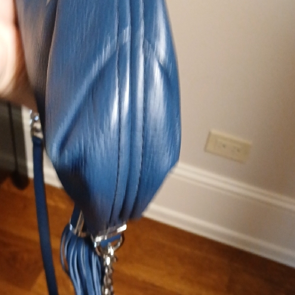 MICHAEL KORS Navy Crossbody Bag with Silver Chain Strap - Picture 5 of 6